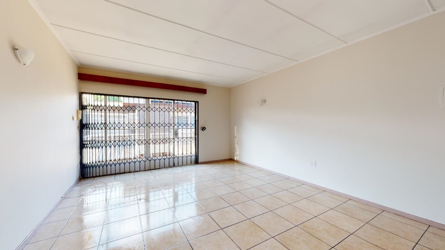 2 Bedroom Property for Sale in Potchefstroom North West